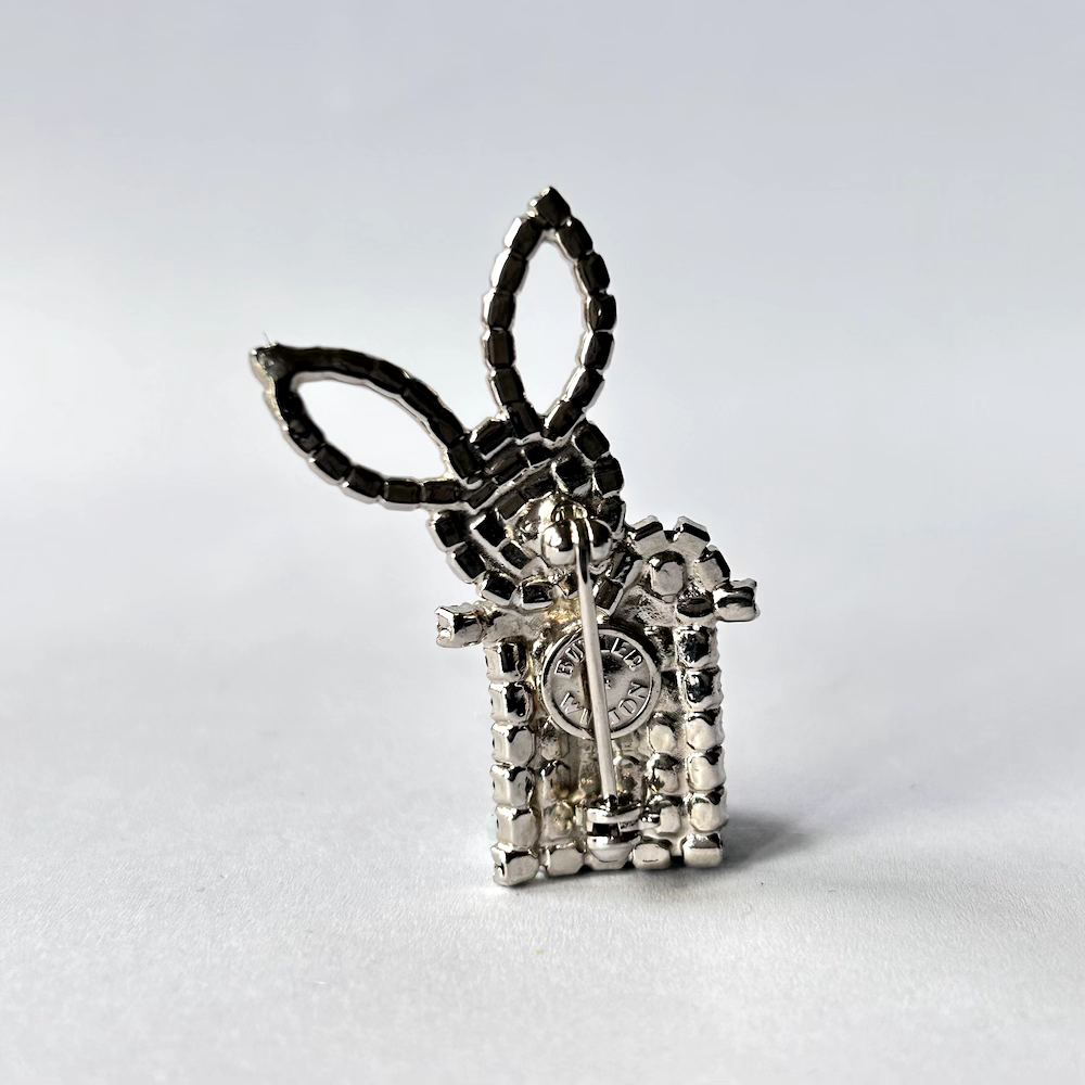 VINTAGE BUTLER & WILSON EASTER BUNNY IN TOP HAT BROOCH