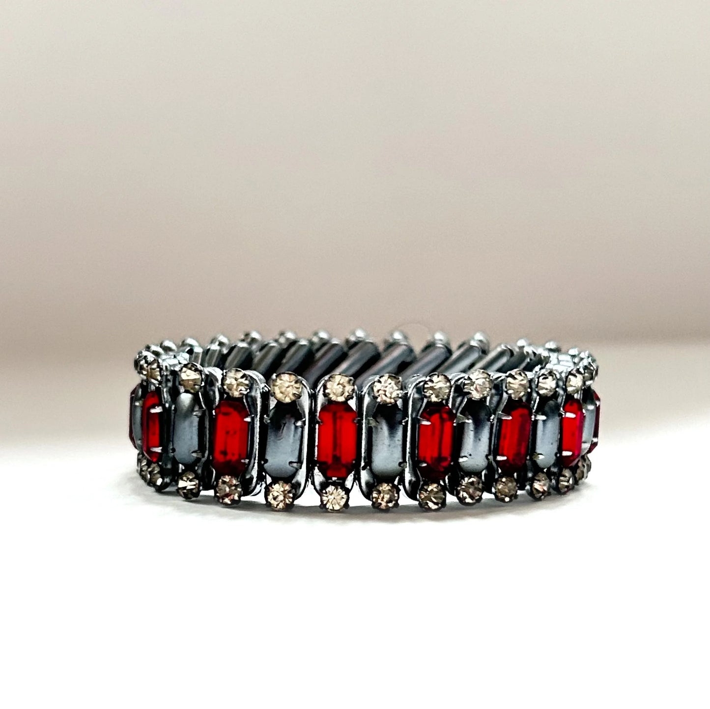 VINTAGE 1930s ART DECO RHINESTONE BRACELET 'EMPIRE MADE'